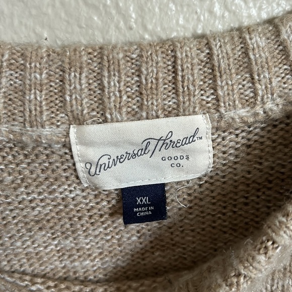 Universal thread knit long sweater​ - Picture 3 of 4